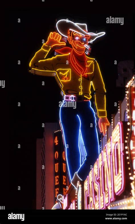 Neon Cowboy LeoVegas